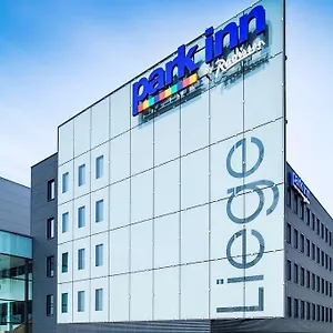Otel Park By Radisson Liege Airport, Grâce-Hollogne